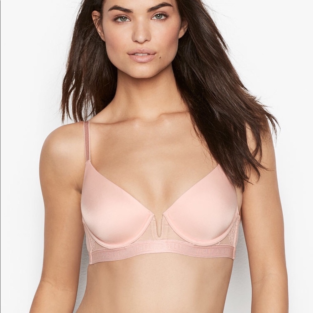 Victoria’s Secret Bra Very Sexy Logo Plunge